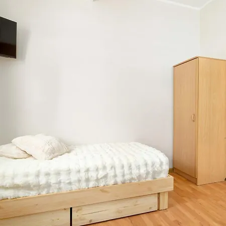 Przytulne Dla Dwóch Osób W Kościelisku By Renters Kościelisko